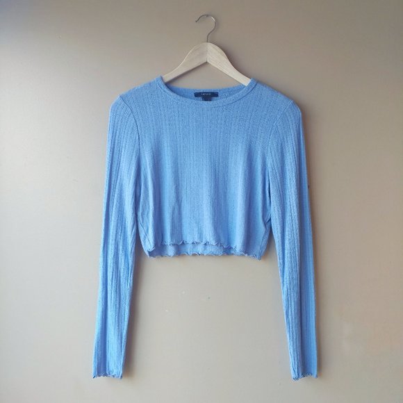 Forever 21 Tops - Forever 21 Long Sleeved Crop Top